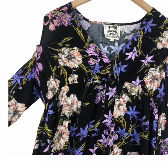 Jaase Cold Shoulder Floral Blouse Button Down - Picture 4 of 11